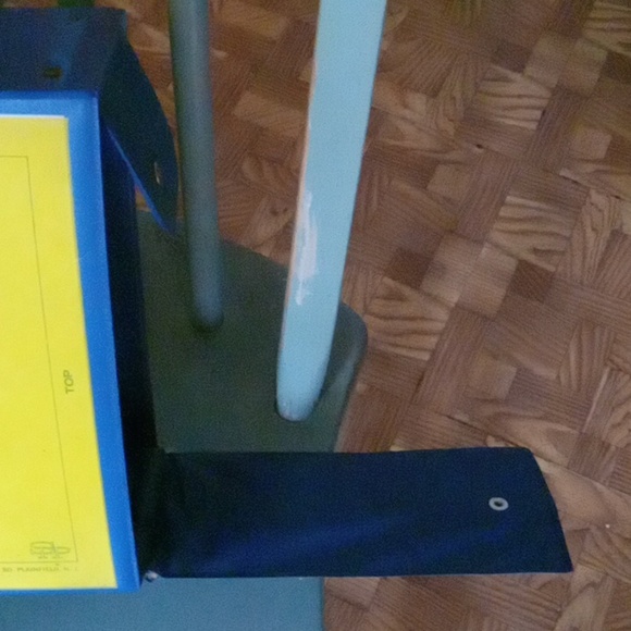 1960's Matchbox vehicles and carrying case. - Picture 3 of 10